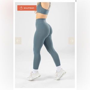 NEW Paragon Original Sculptseam™ Legging S